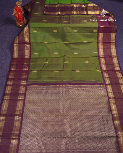 Beautiful Olive Green Pure Kanjivaram Silk Saree With Contrast Dual Tone Magenta Traditional Border