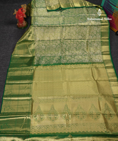 Beautiful Light Green Bridal Pure Kanjivaram Silk Saree With Contrast Bottle Green Traditional Evening Morning Border