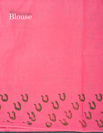 Sandal Batik Print Sungudi Pure Cotton Saree With Contrast Light Pink Blouse