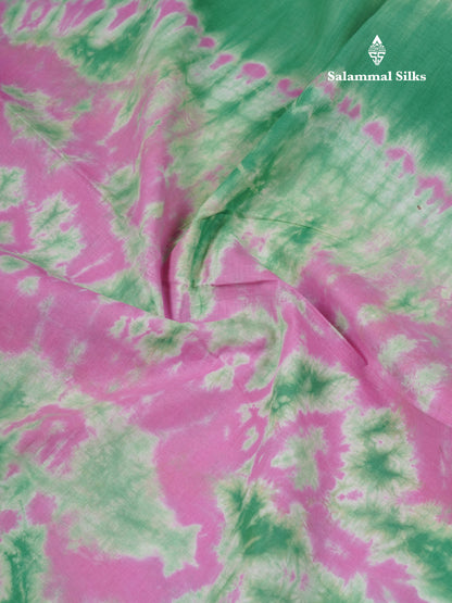 Pink Batik Print Sungudi Pure Cotton Saree With Contrast Light Green Border