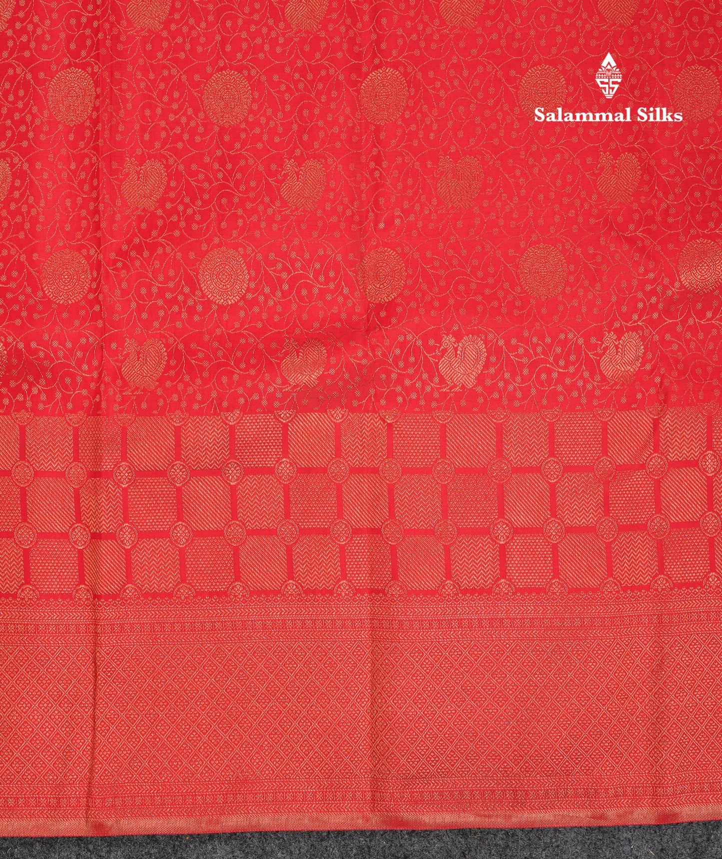 Beautiful Chilly Red Bridal Pure Kanjivaram Silk Saree With Traditional Border