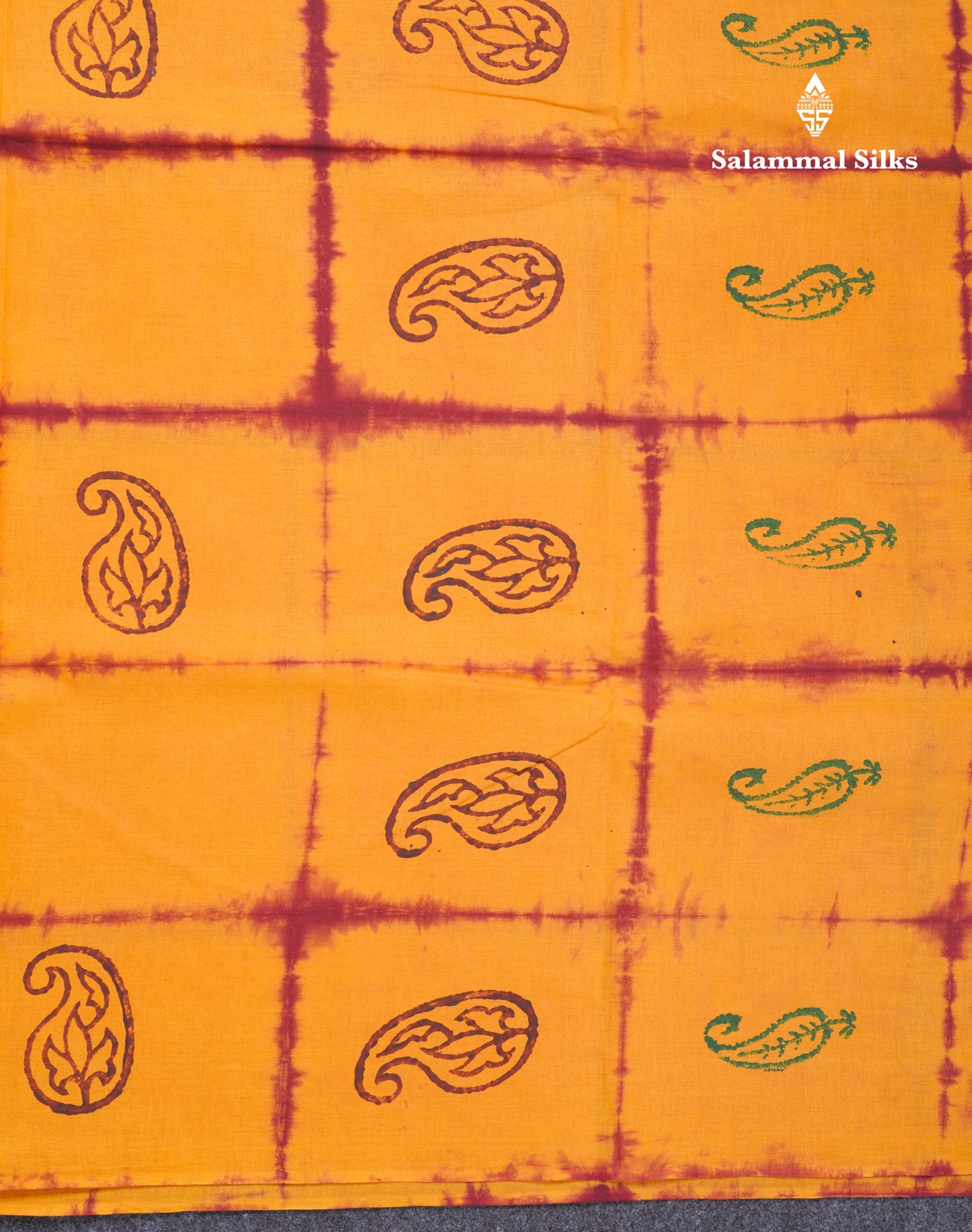 Yellow Big Checks With Butta Batik Print Sungudi Pure Cotton Saree With Running Blouse