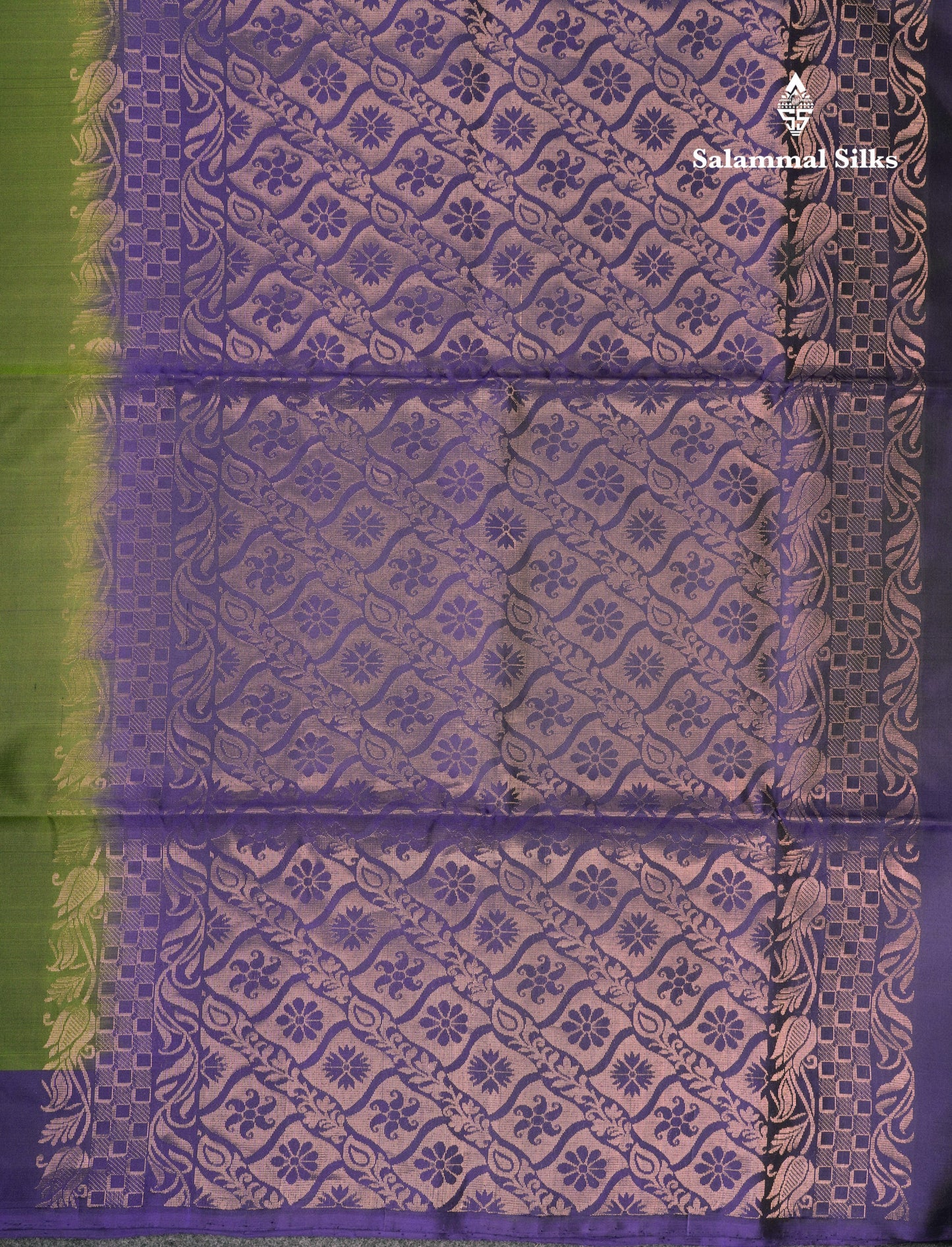 Beautiful Army Green Pure Kanjivaram Soft Silk Saree With Contrast Navy Blue Border