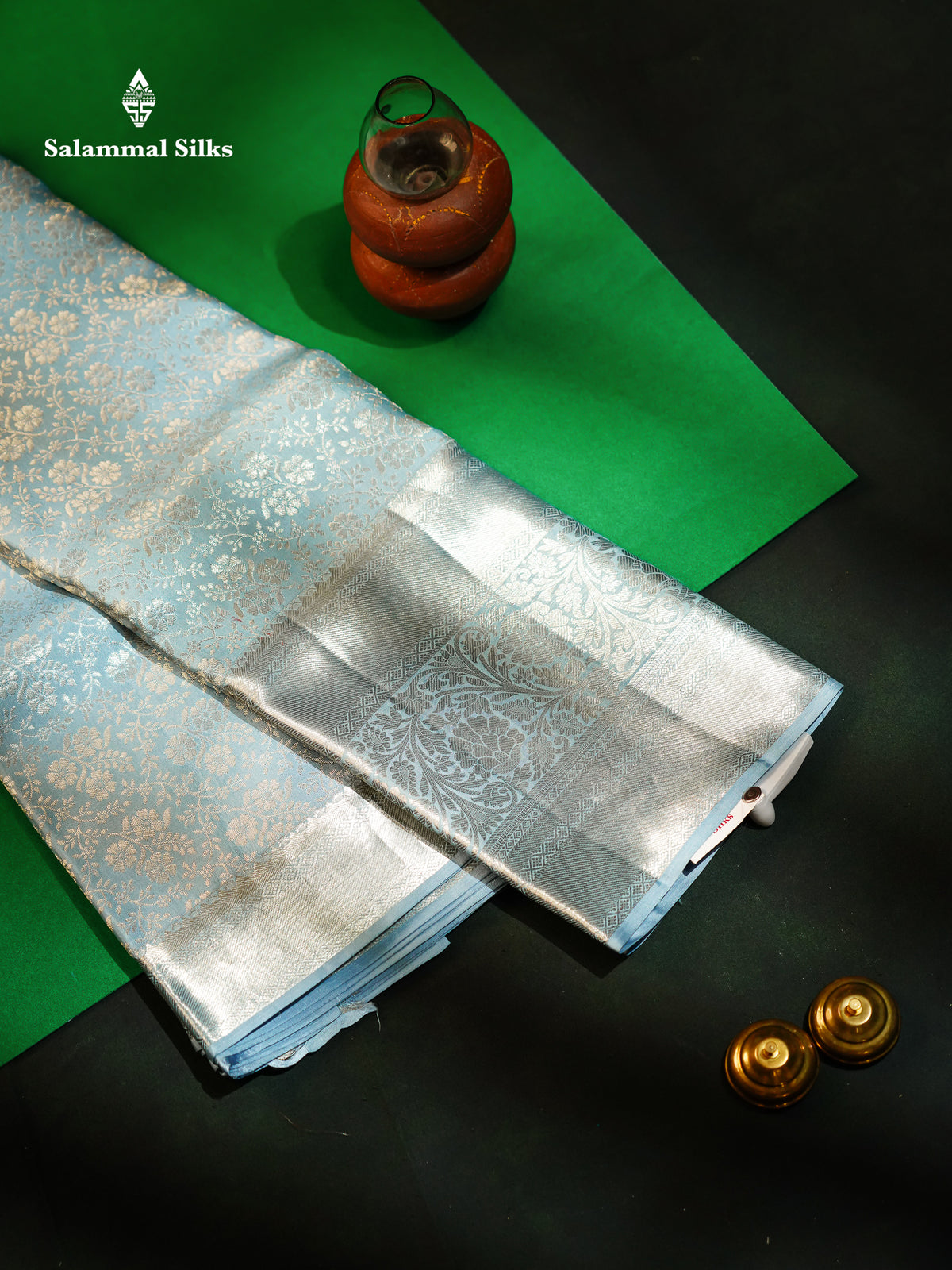 Beautiful Blueish Grey Bridal Pure Kanjivaram Silk Saree With Traditional Evening Morning Border