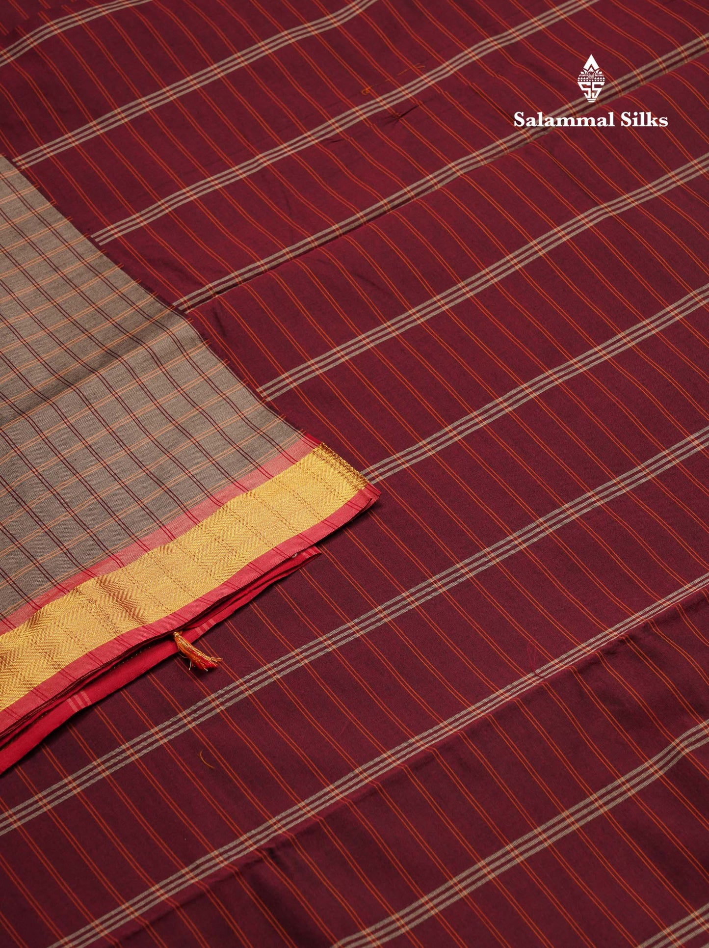 Beautiful Grey Thread Checks Semi Silk Cotton Saree With Maroon Traditional Small Border