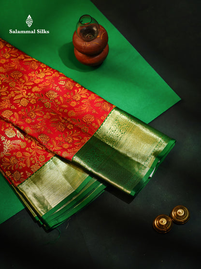 Beautiful Chilly Red Bridal Pure Kanjivaram Silk Saree With Contrast Bottle Green Traditional Border