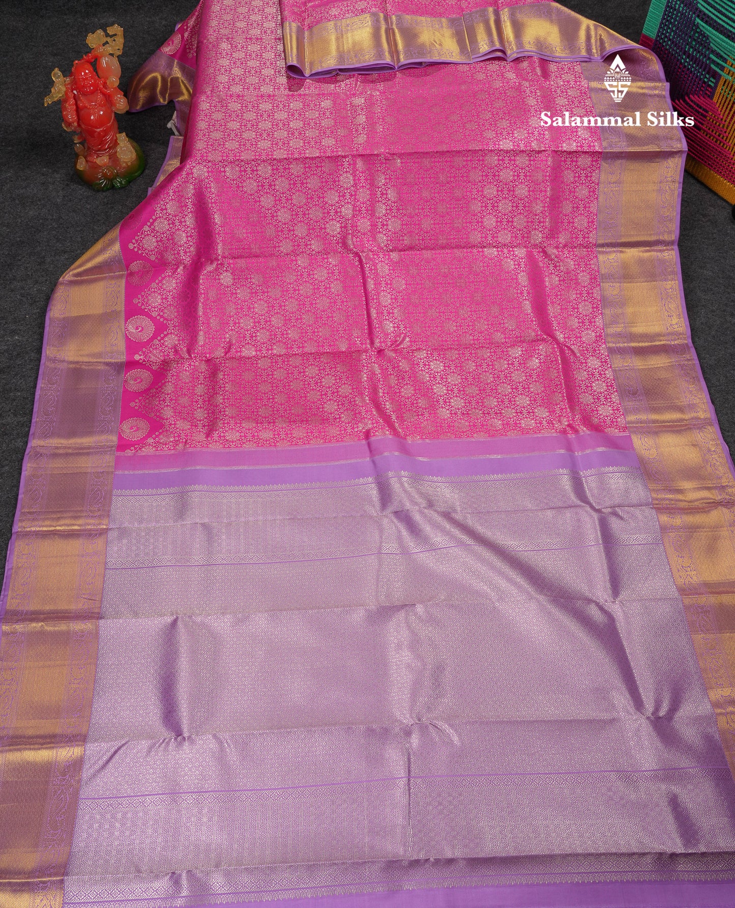 Beautiful Pink Bridal Pure Kanjivaram Silk Saree With Contrast Lavender Traditional Border