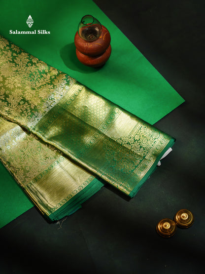 Beautiful Light Green Bridal Pure Kanjivaram Silk Saree With Contrast Bottle Green Traditional Evening Morning Border