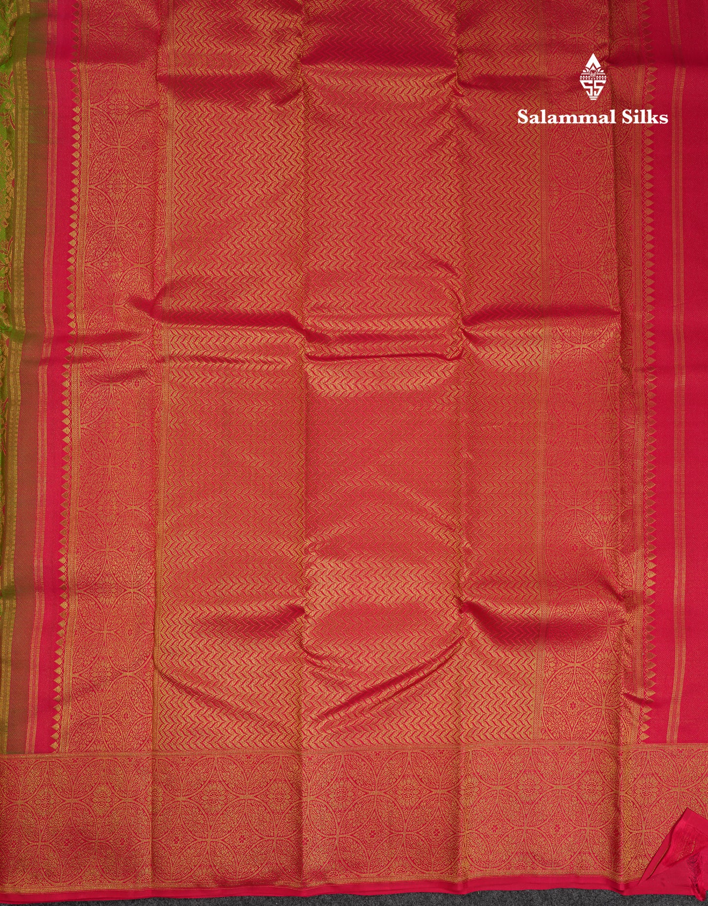 Beautiful Green Bridal Pure Kanjivaram Silk Saree With Contrast Pink Traditional Border