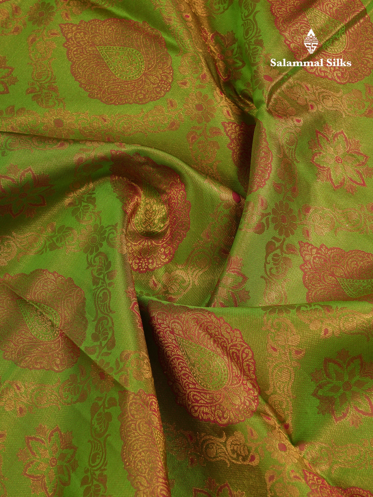 Beautiful Green Bridal Pure Kanjivaram Silk Saree With Contrast Pink Traditional Border