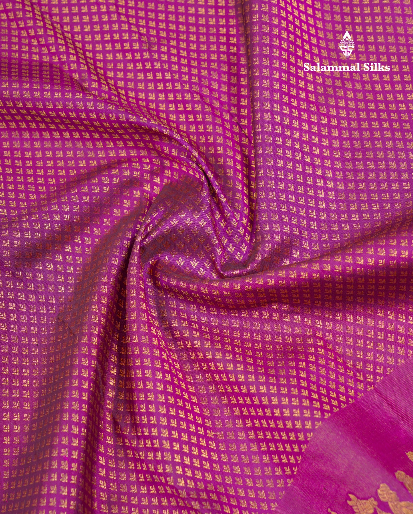 Beautiful Magenta Bridal Pure Kanjivaram Silk Saree With Traditional Pallaku Border