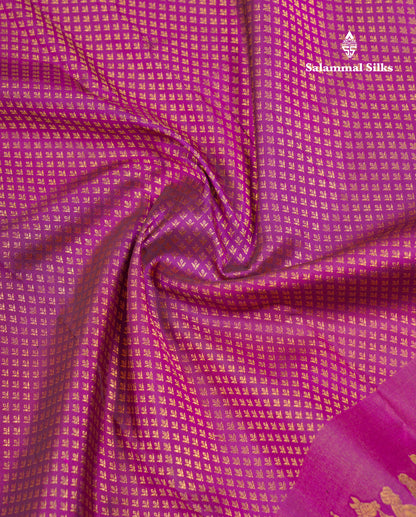 Beautiful Magenta Bridal Pure Kanjivaram Silk Saree With Traditional Pallaku Border