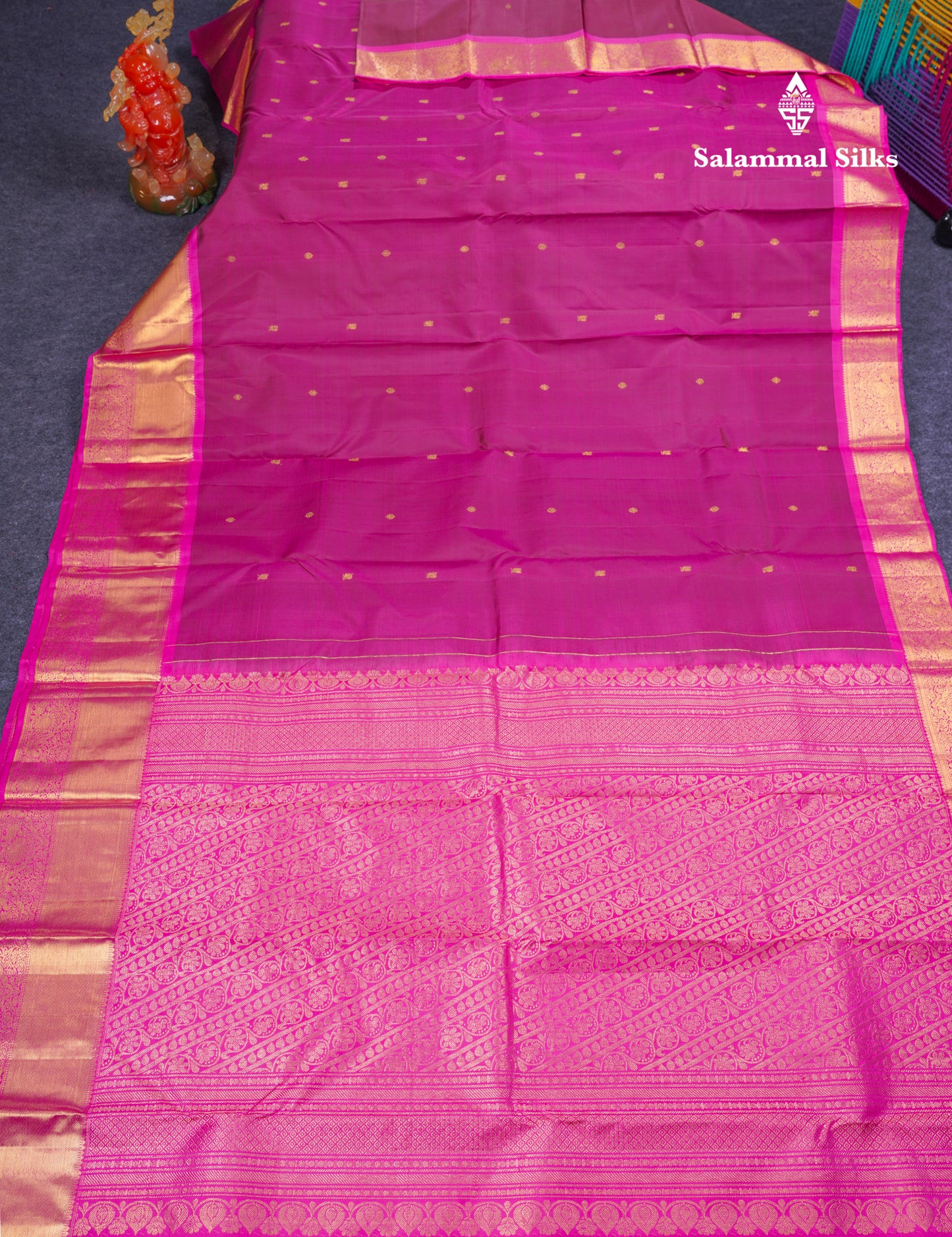 Beautiful Magenta Pure Kanjivaram Silk Saree With Contrast Pink Traditional Evening Morning Border
