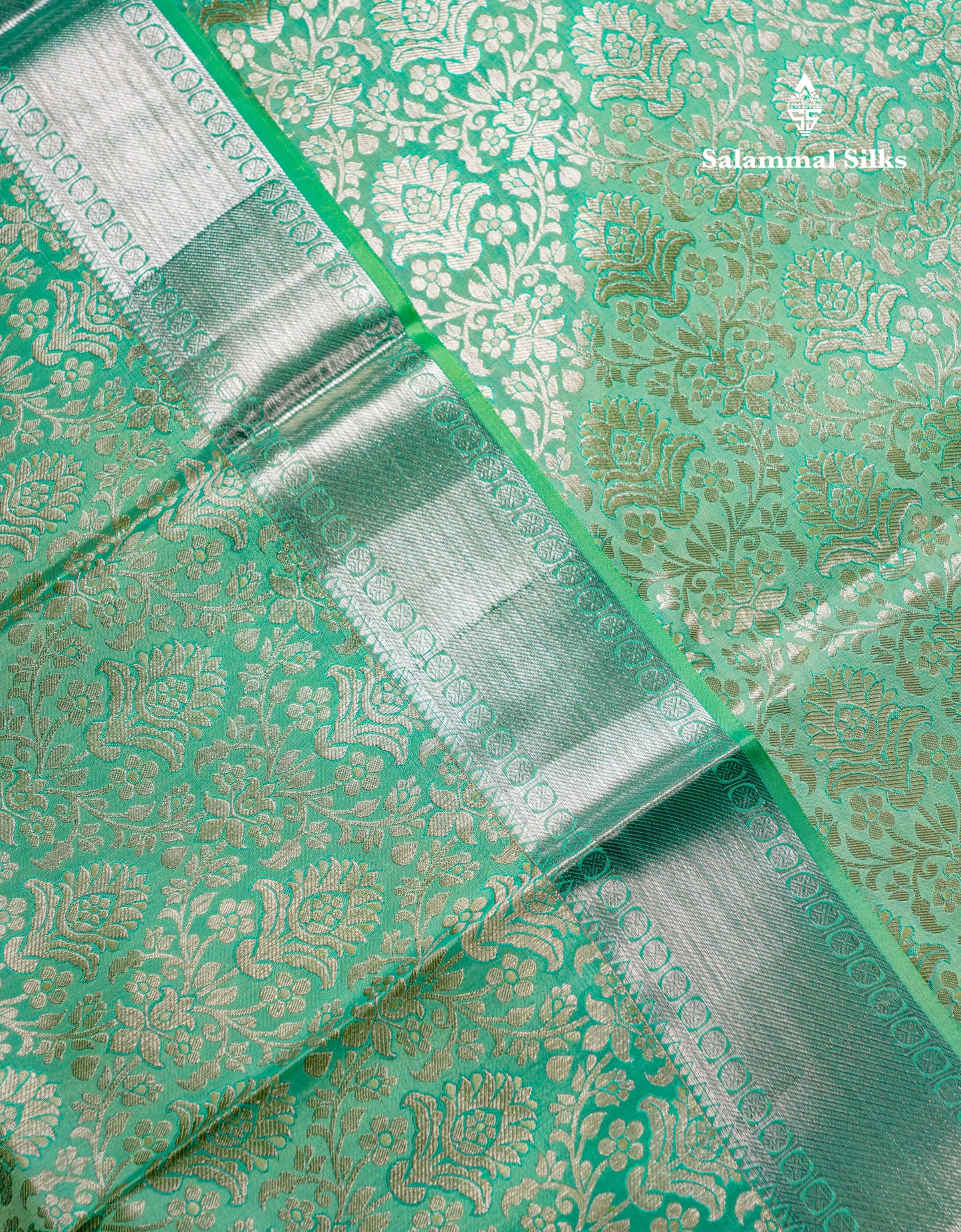 Beautiful Rexona Green Bridal Pure Kanjivaram Silk Saree With Traditional Evening Morning Border