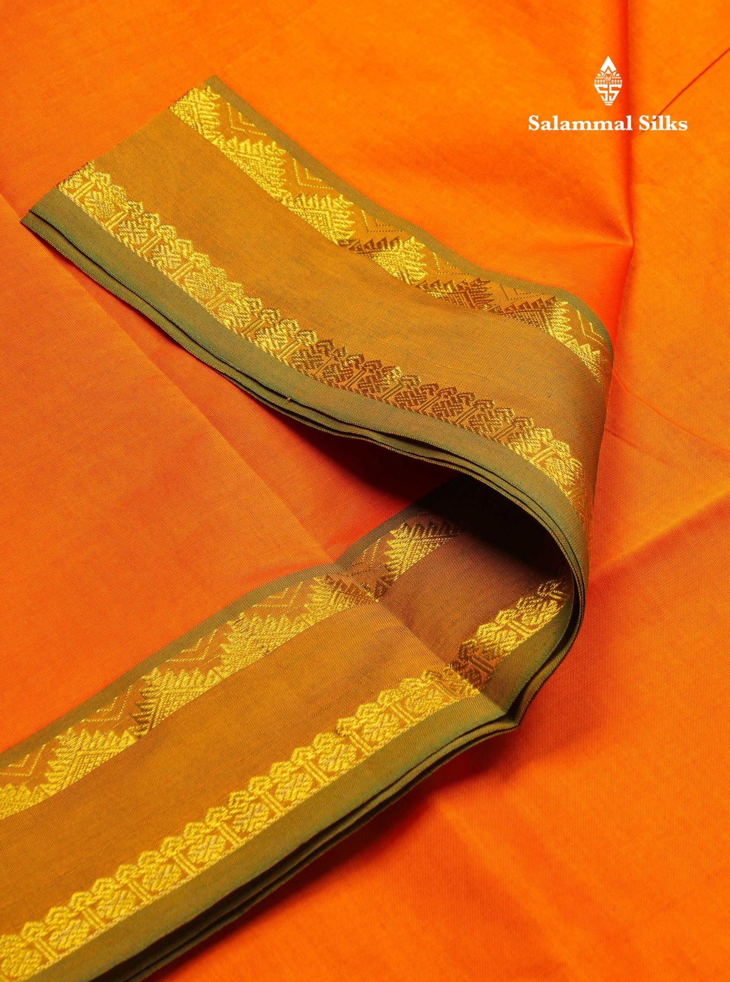 Beautiful Mango Yellow 10 Yards Semi Silk Cotton Saree With Traditional Gap Border