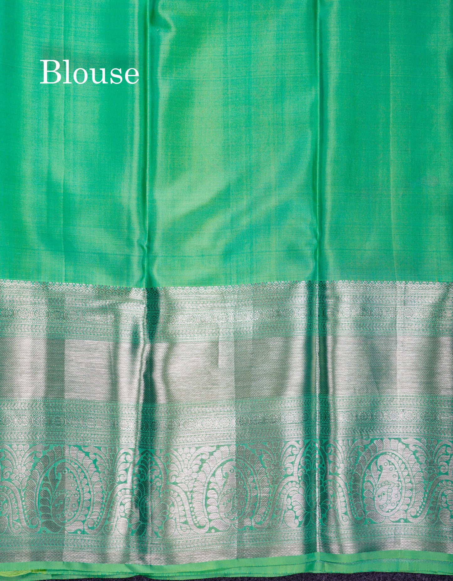 Beautiful Rexona Green Bridal Pure Kanjivaram Silk Saree With Traditional Evening Morning Border