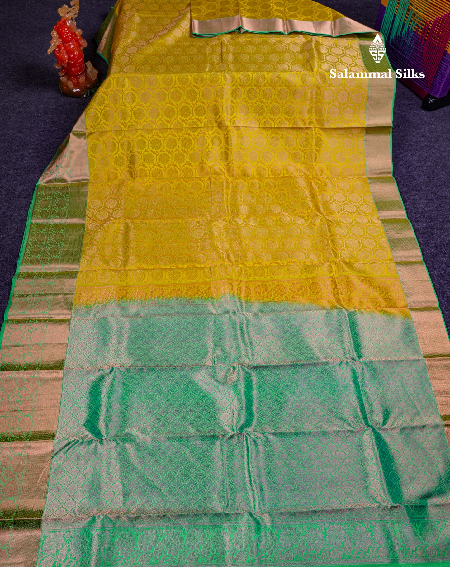 Beautiful Lemon Yellow Bridal Pure Kanjivaram Silk Saree With Contrast Elaichi Green Traditional Evening Morning Border