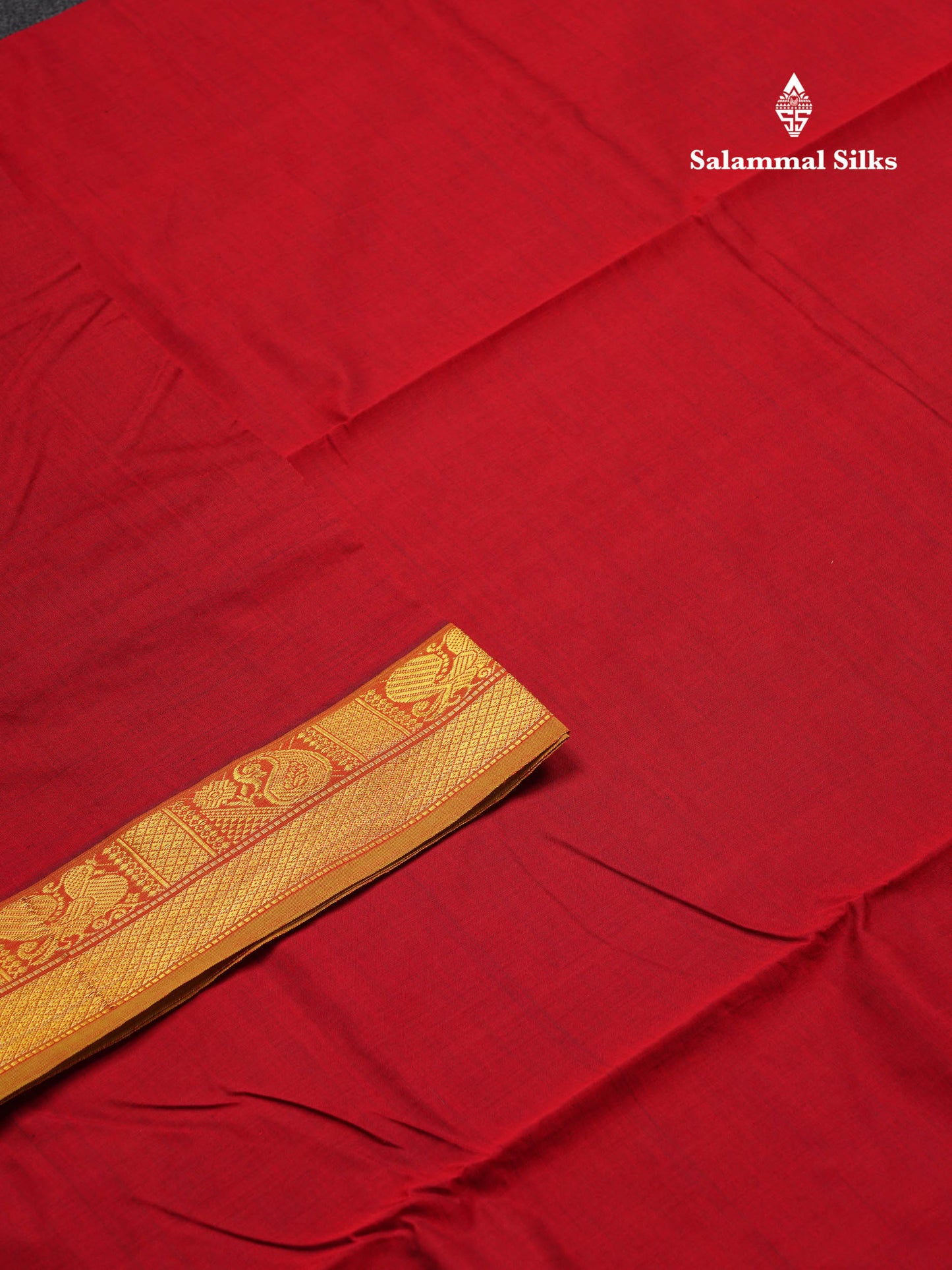 Beautiful Maroon Plain 10 Yards Semi Silk Cotton Saree With Traditional Border