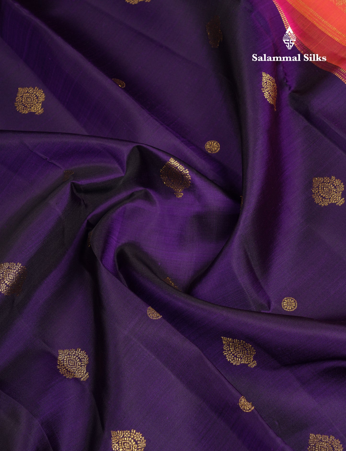Beautiful Korvai Violet Pure Kanjivaram Silk Saree With Contrast Dual Tone Pinkish Orange Traditional Border