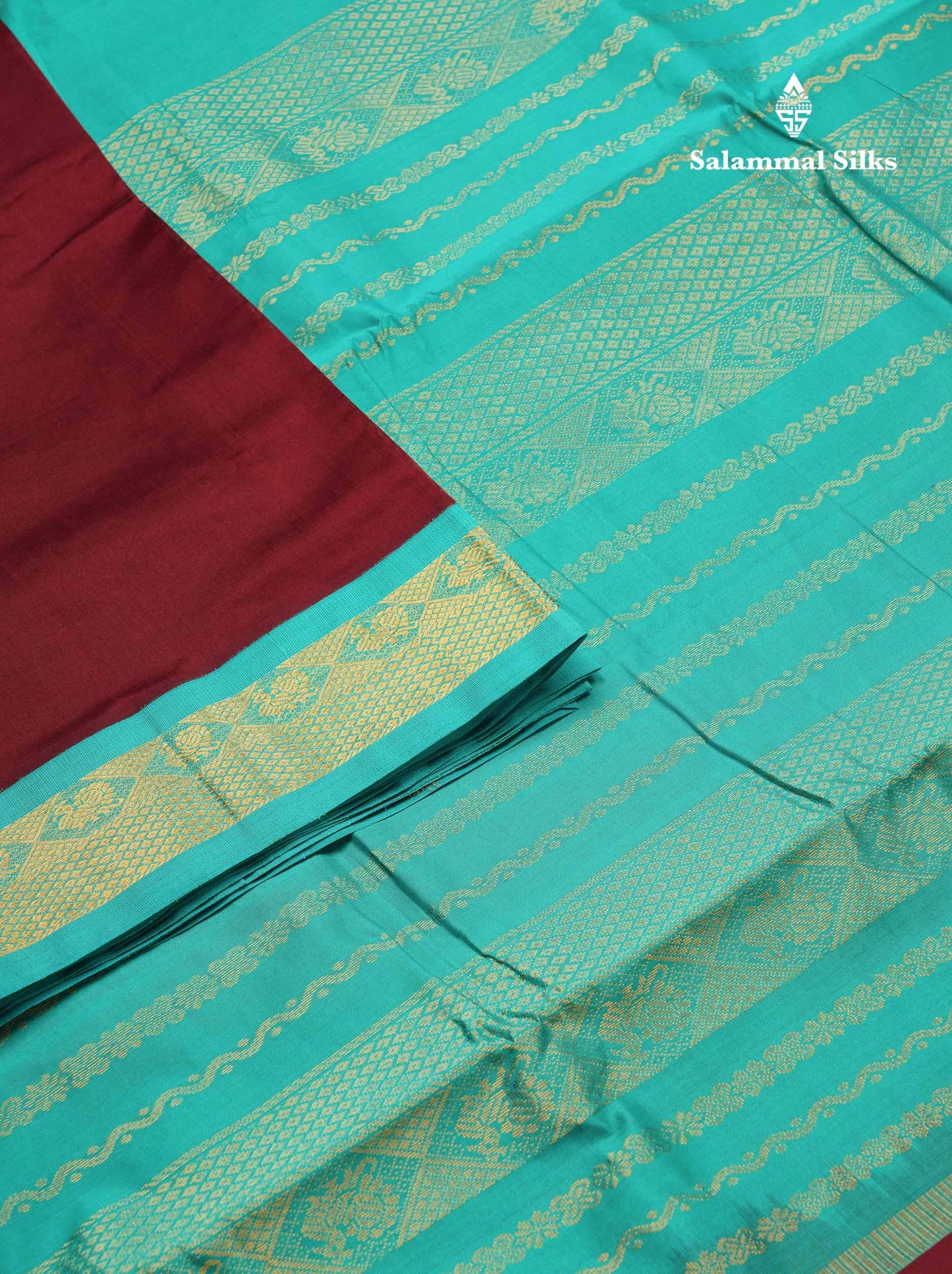 Beautiful Dark Maroon Plain 9 Yards Semi Silk Cotton Saree With Contrast Sapphire Green Traditional Border