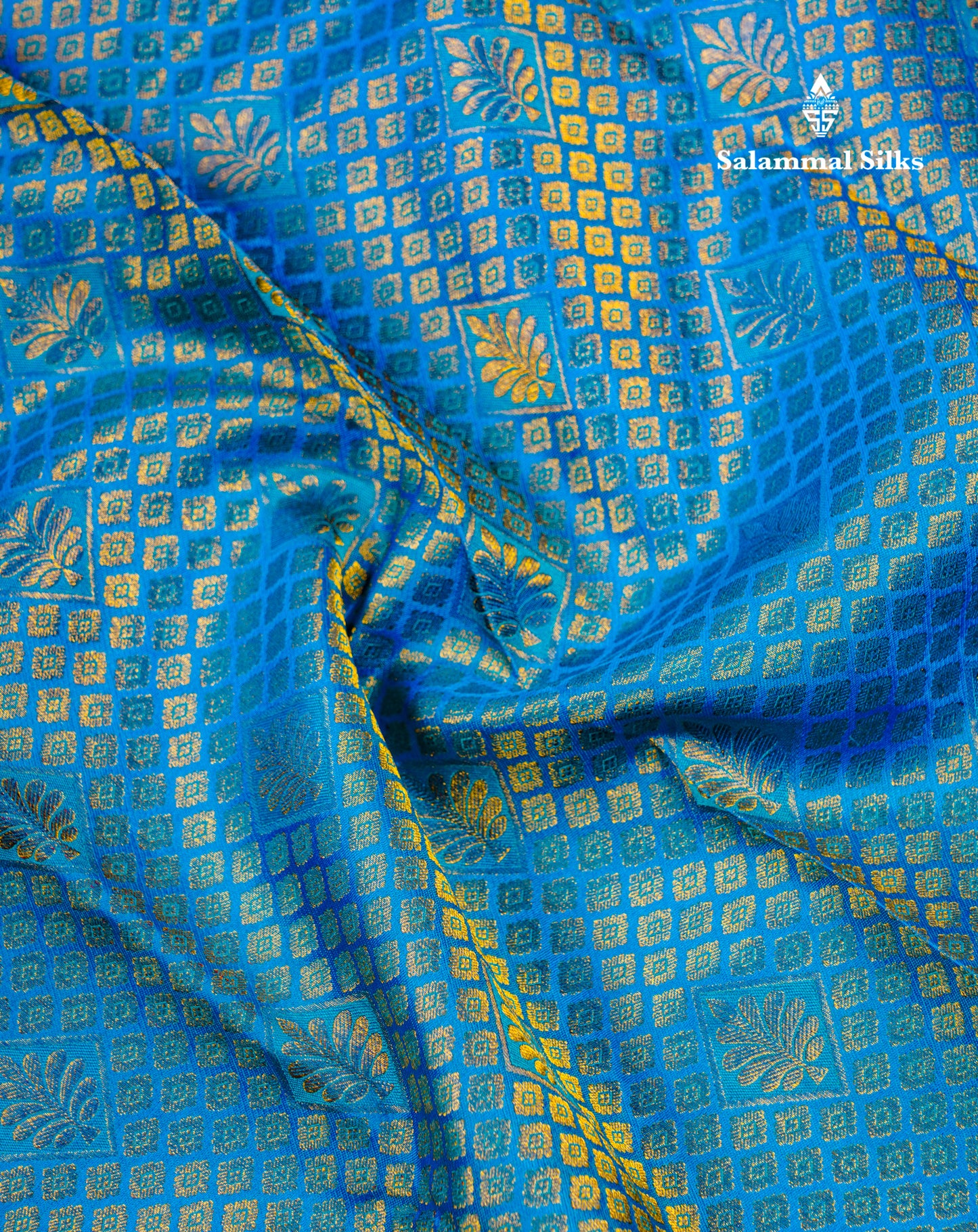 Beautiful Blue Bridal Pure Kanjivaram Silk Saree With Contrast Violet Blouse