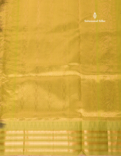 Violet Tiny Zari Checks Pure Silk Cotton Saree With Contrast Parrot Green Border