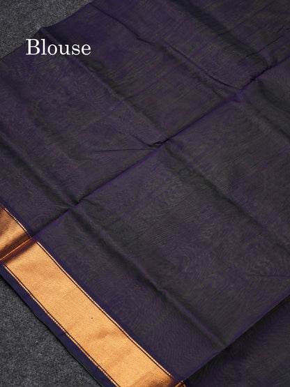 Beautiful Green Plain Handloom Pure Silk Cotton Saree With Violet Blouse