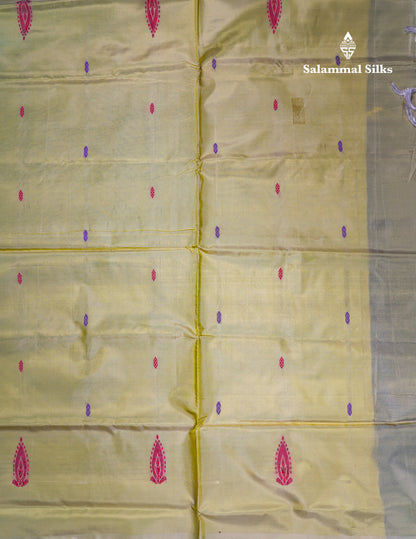 Dual Tone Blue Thread work Buttas Banana Pinth Saree (Vaazhainaar Pattu) With Contrast Light Yellow Blouse