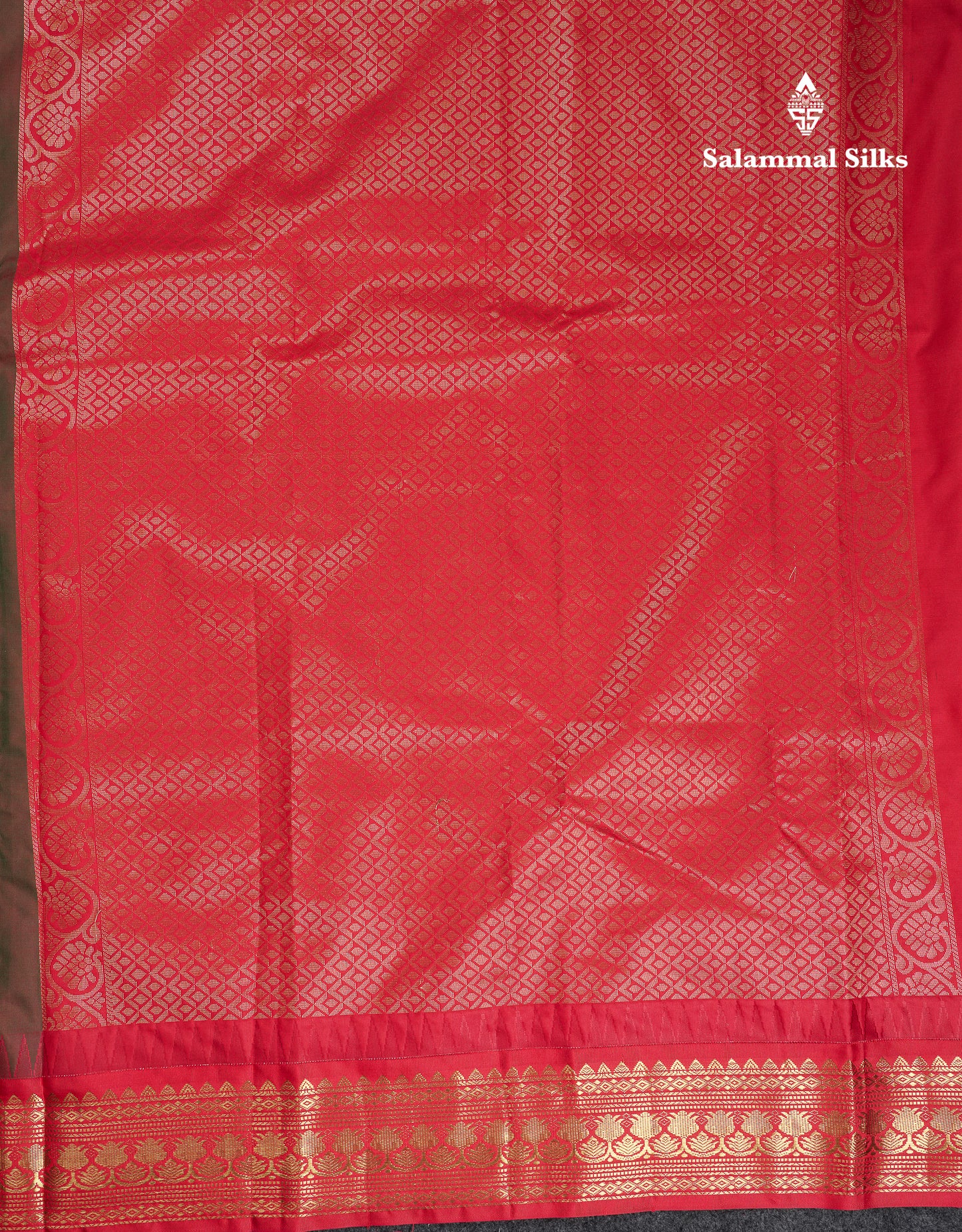 Beautiful Dual Tone Manthulir Green Semi Silk Saree With Contrast Chilly Red Traditional Temple Border