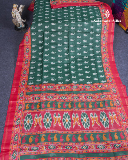 Beautiful Peacock Green Mixed Cotton Saree With Contrast Violet Blouse