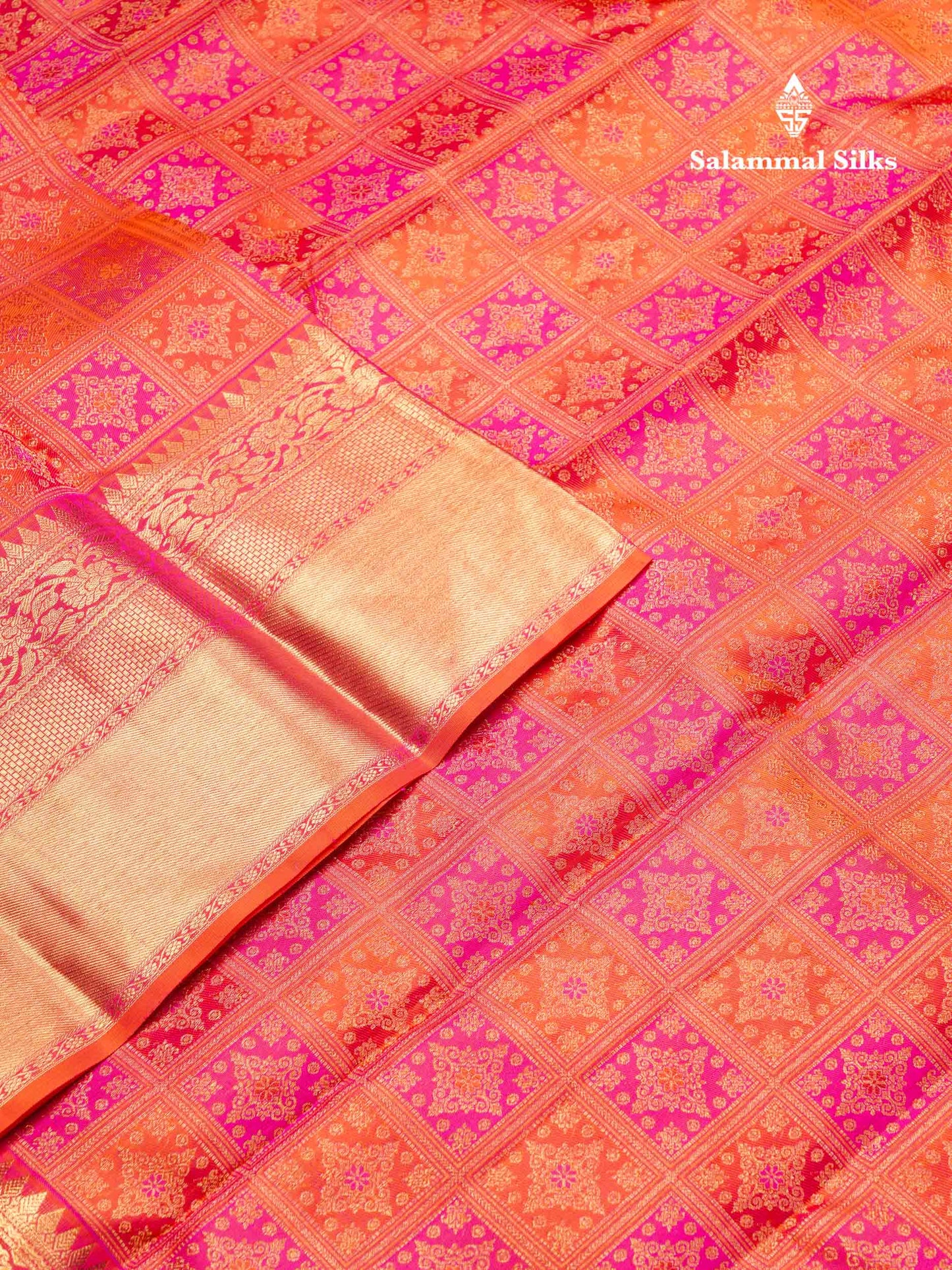 Beautiful Dual Tone Orange Bridal Pure Kanjivaram Silk Saree With Traditional Evening Morning Border