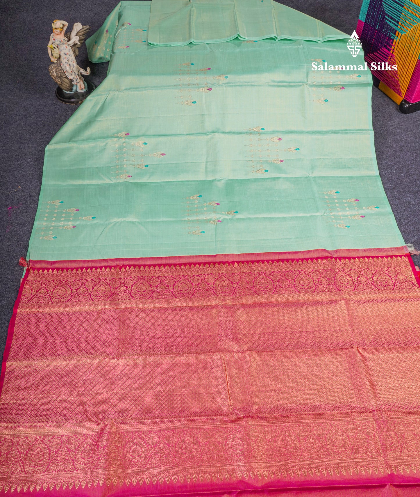Beautiful Pink Fancy Vairaoosi Pure Kanjivaram Silk Saree with Contrast Rexona Green Blouse