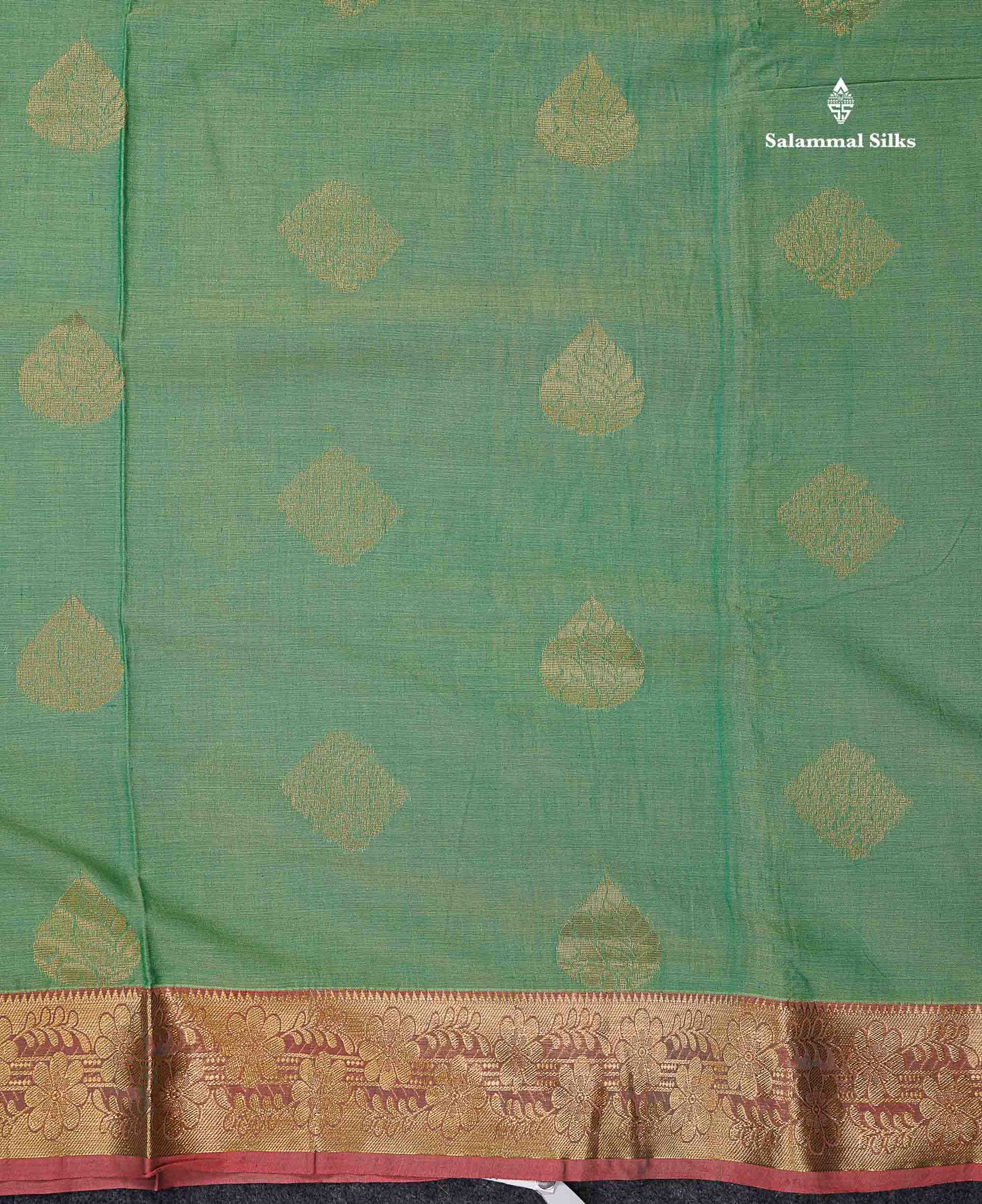 Beautiful Light Green Zari Buttas Cotton Mix Saree With Contrast Tomato Red Blouse