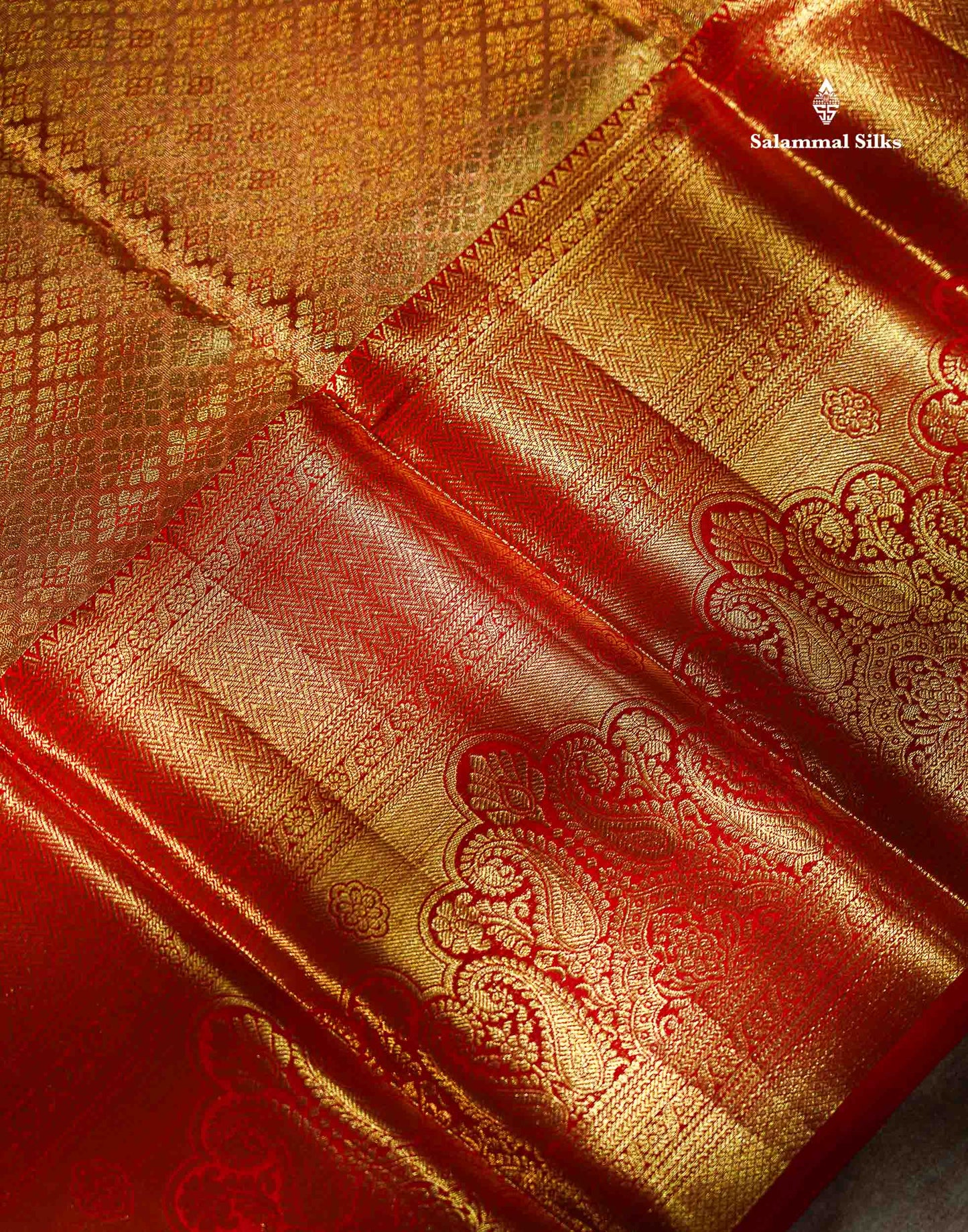 Beautiful Tomato Red Tissue Bridal Pure Kanjivaram Silk Saree With Contrast Chilly Red Traditional Evening Morning Border