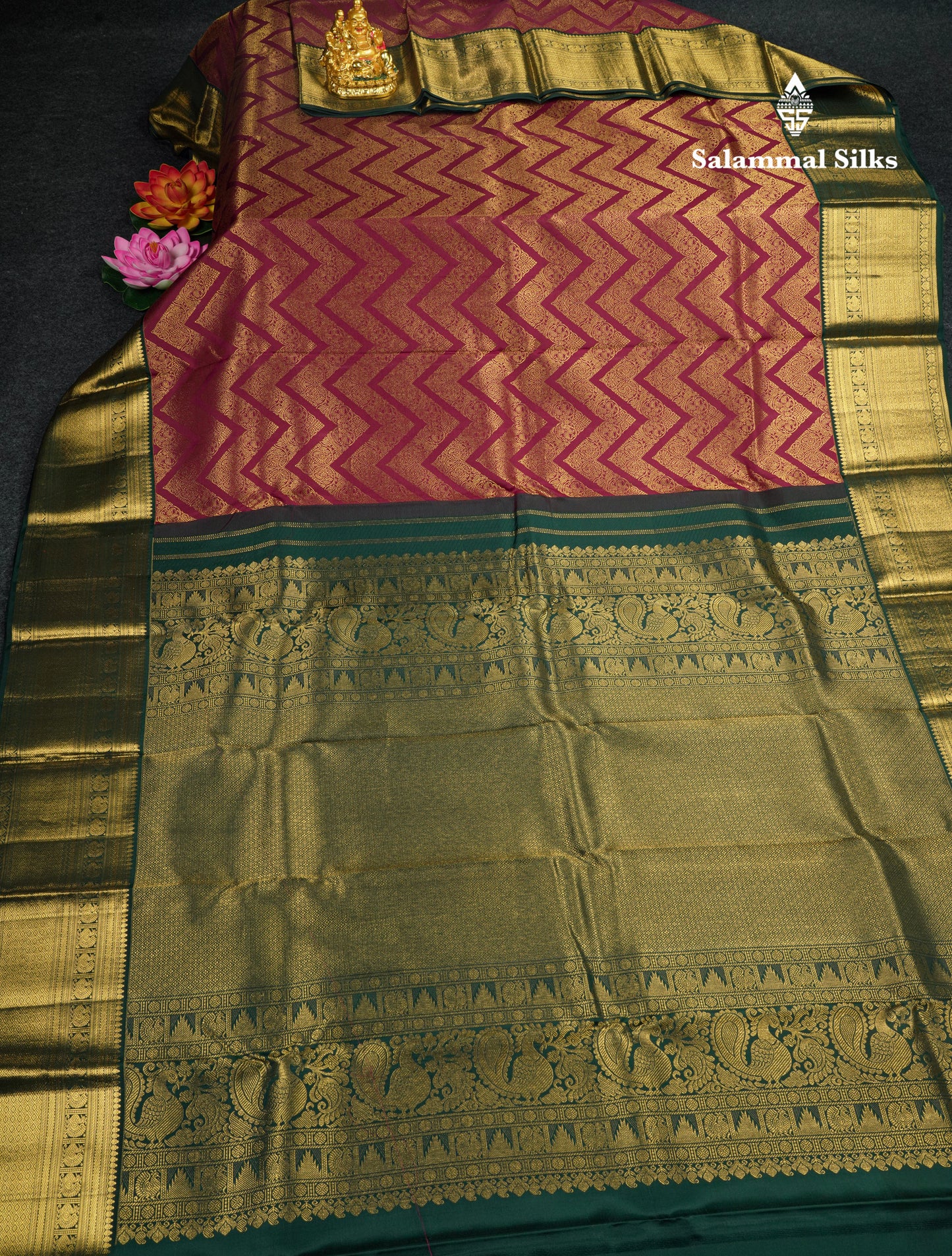 Kanjivaram Maroon Wedding Silk Saree With Bottle Green Border