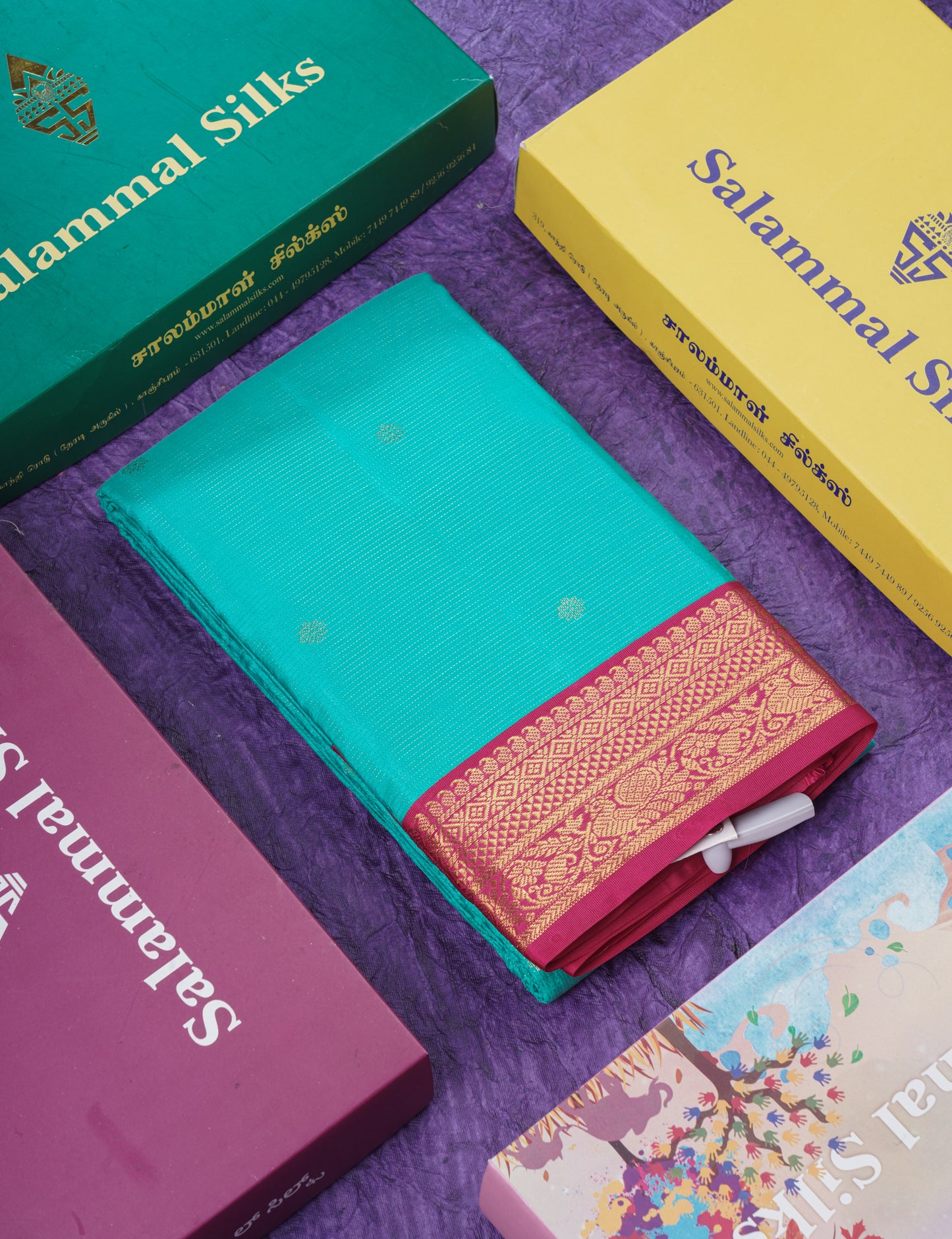 Sapphire Green Vaira Oosi Pure Kanjivaram Silk Saree With Contrast Pink Small Border