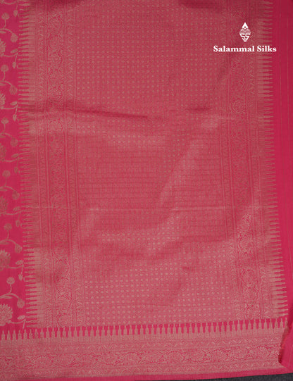 Beautiful Light Pink Semi Georgette Saree With Fancy Border