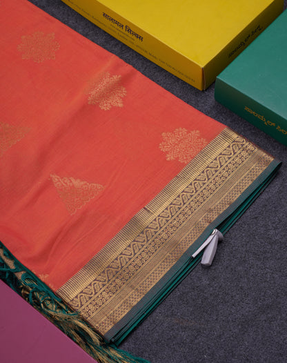 Beautiful Peach Cotton Mix Saree With Contrast Saffire Green Traditional Border