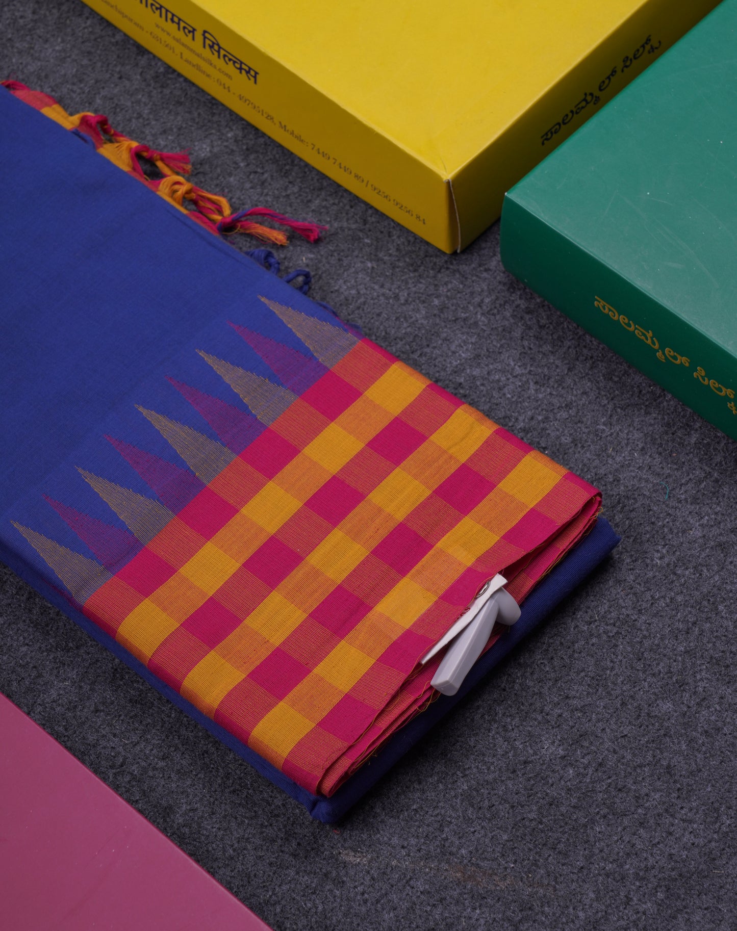 Beautiful Royal Blue Plain Pure Cotton Saree With Traditional Paalum Pazham Checks Border
