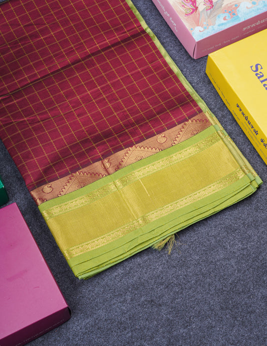 Maroon Checks Semi Silk Cotton Saree With Contrast Parrot Green Traditional Border