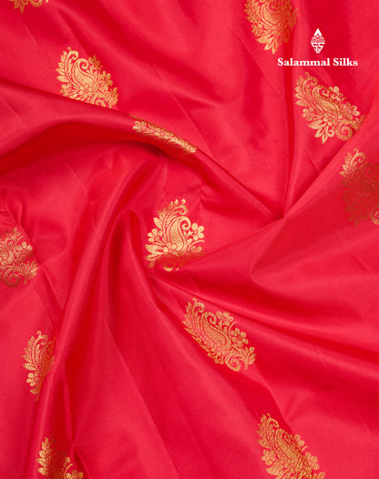 Beautiful Chilly Red Pure Kanjivaram Silk Saree With Traditional Border