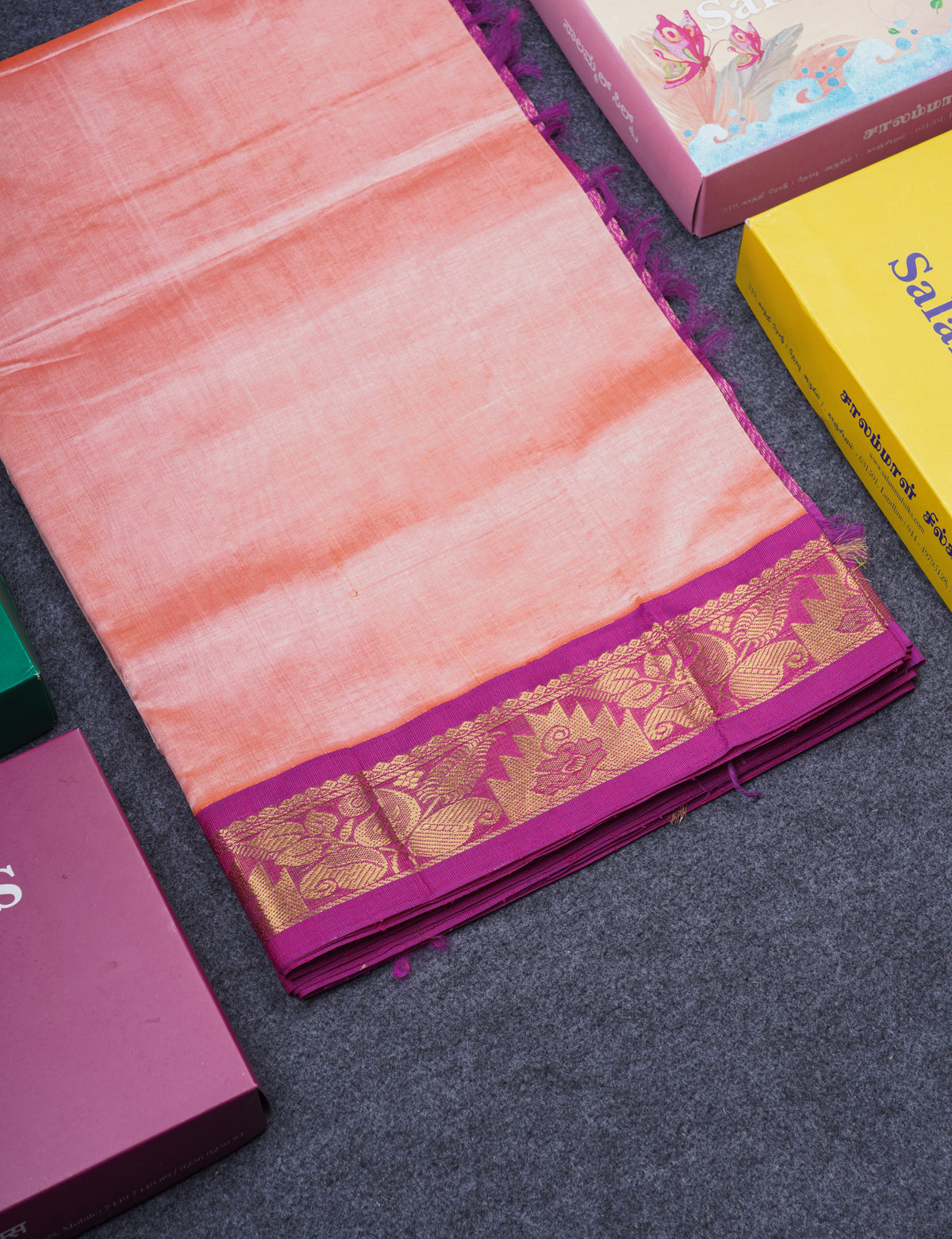 Peach Plain Silk Cotton Saree With Contrast Vadamalli Traditional Border