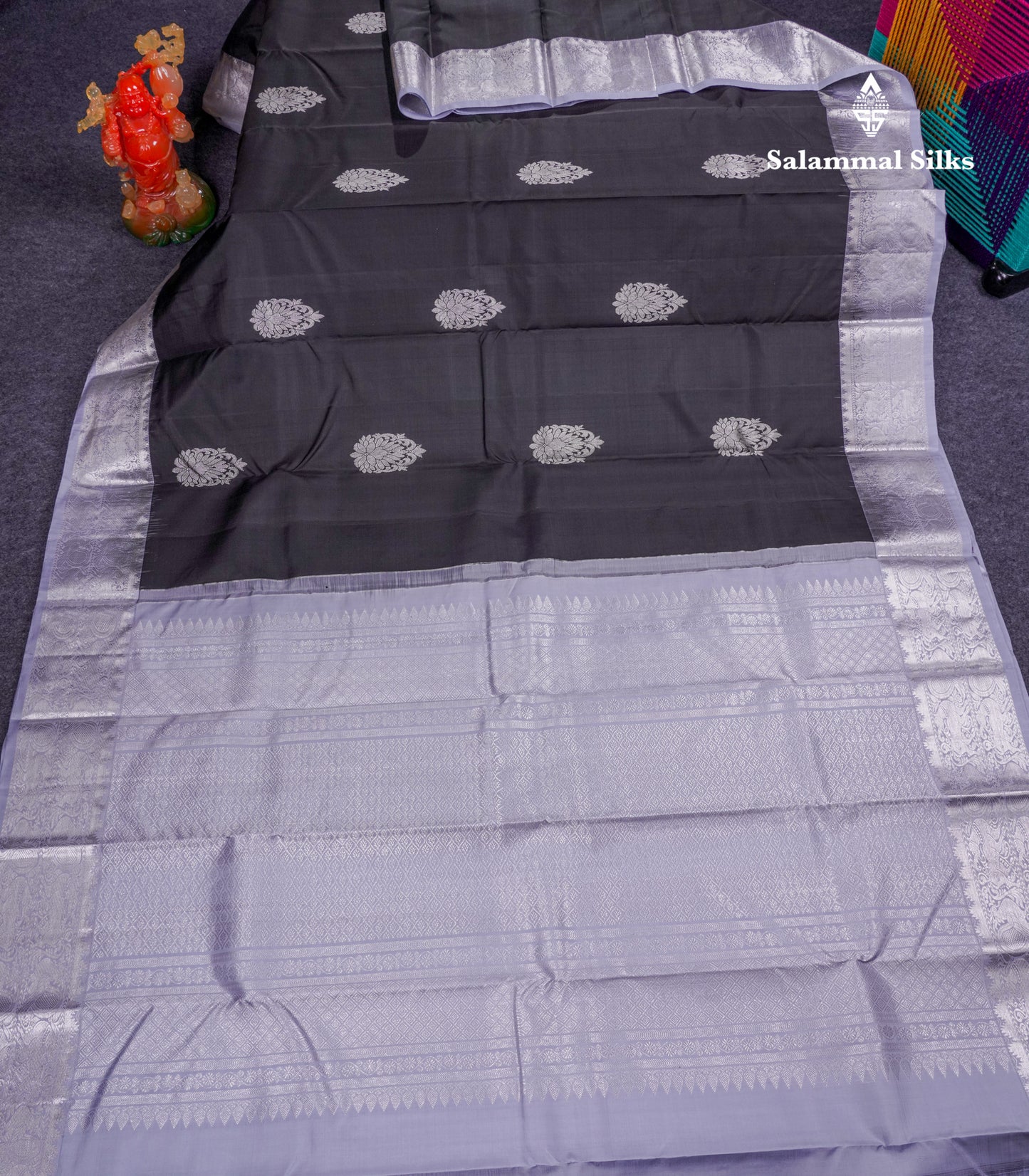 Beautiful Black Pure Kanjivaram Silk Saree With Contrast Light Grey Traditional Border