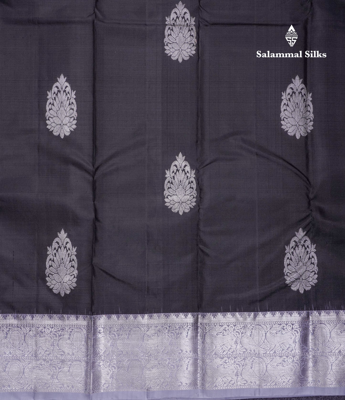 Beautiful Black Pure Kanjivaram Silk Saree With Contrast Light Grey Traditional Border