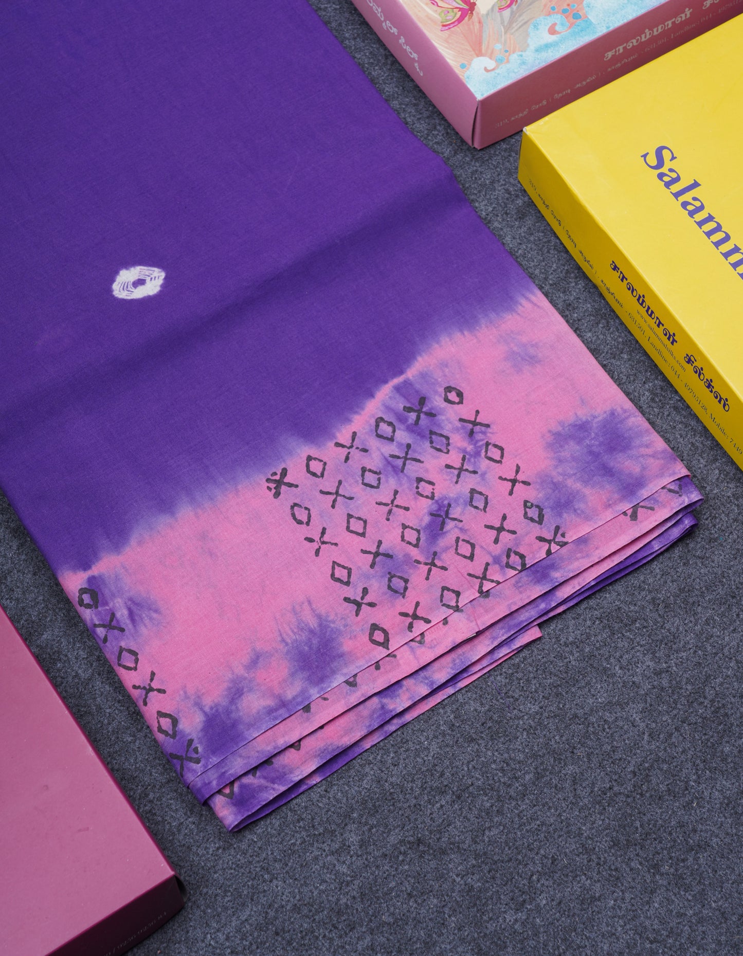 Violet Batik Print Sungudi Pure Cotton Saree With Contrast Light Pink Blouse