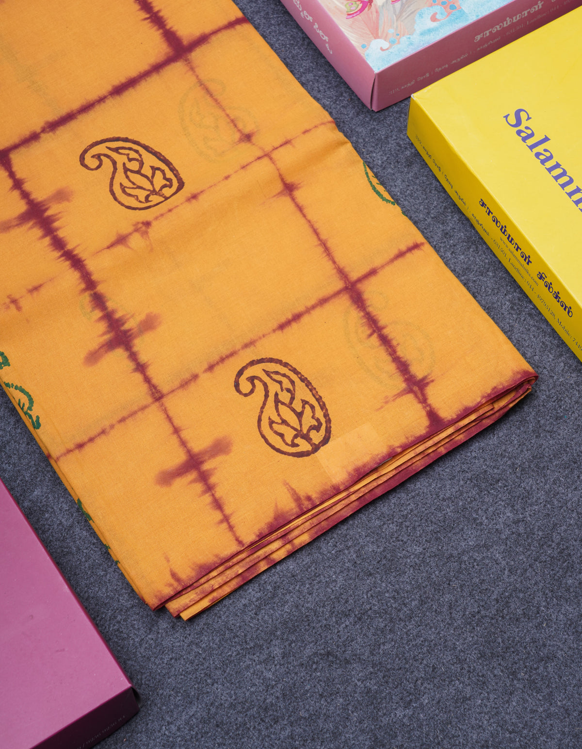 Yellow Big Checks With Butta Batik Print Sungudi Pure Cotton Saree With Running Blouse