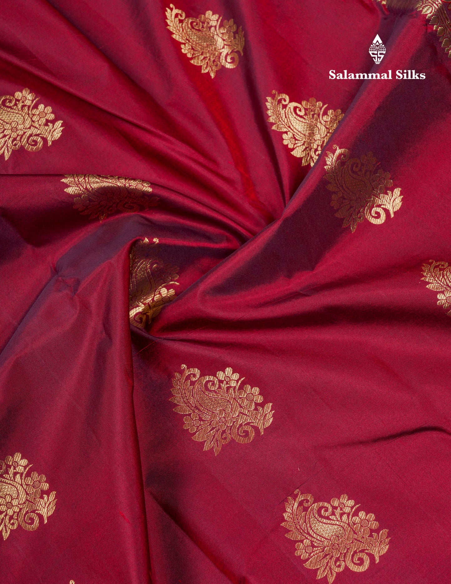 Beautiful Dark Maroon Pure Kanjivaram Silk Saree With Traditional Border