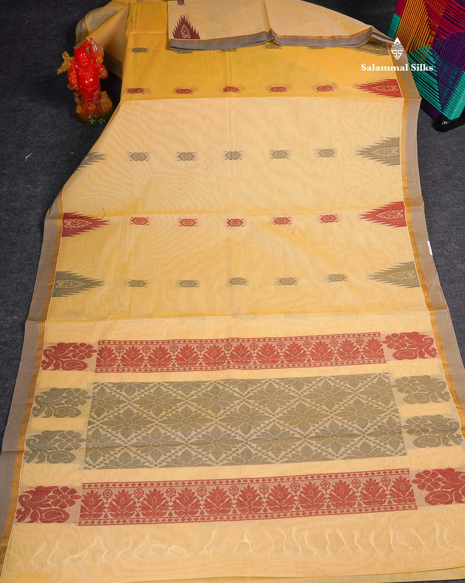 Pure Cotton Saree - Cream Yellow Colour Body Thread Work Butta With Temple Border