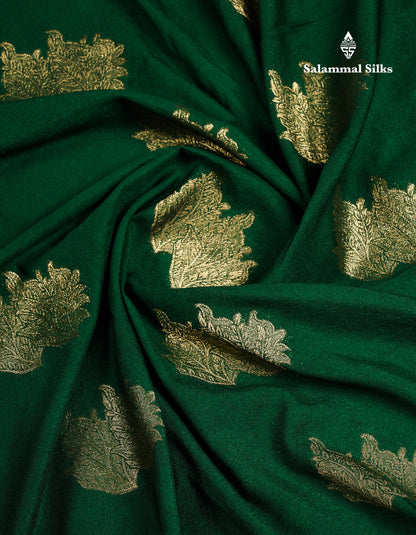 Beautiful Bottle Green Semi Georgette Saree With Fancy Border