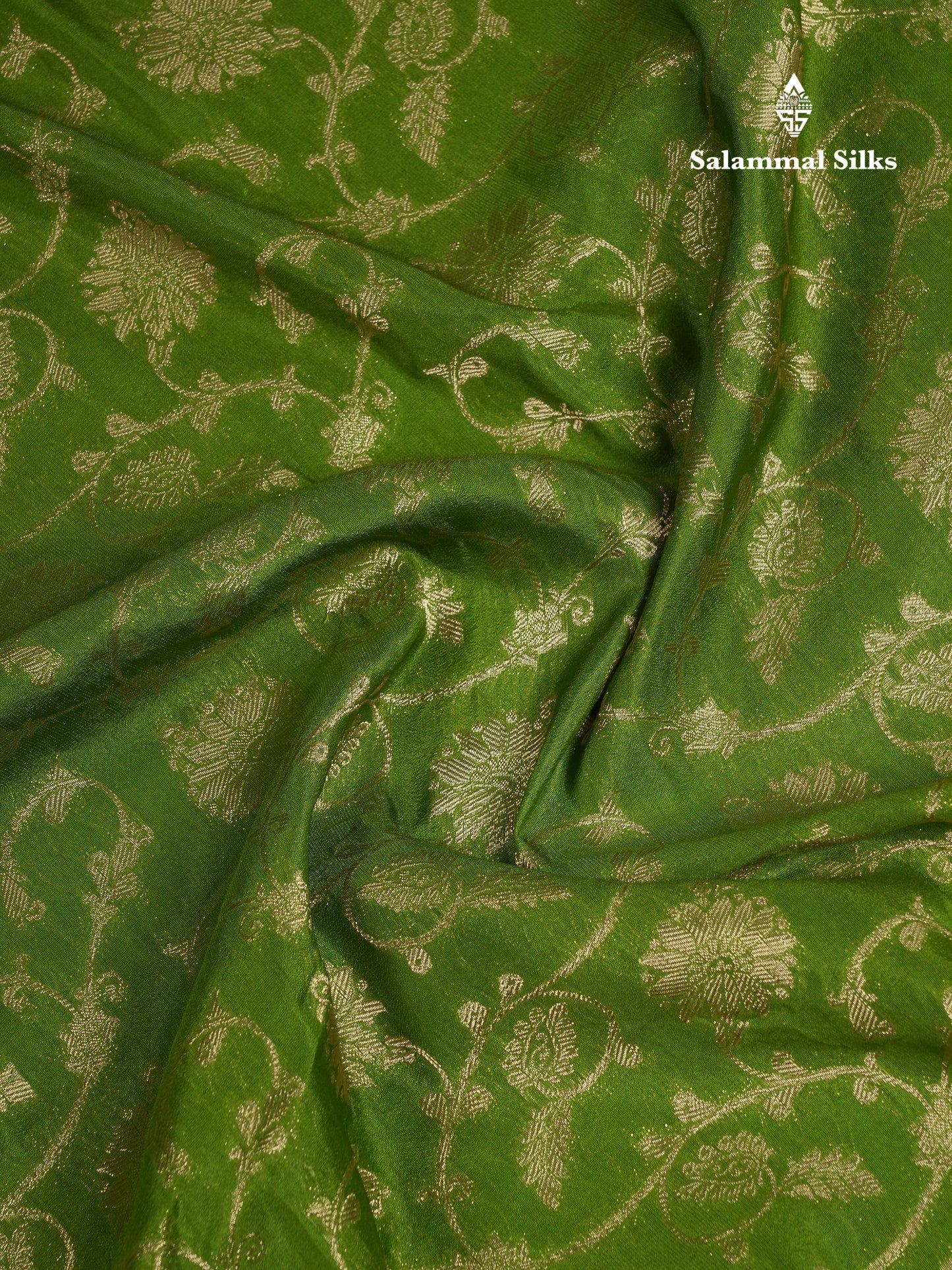 Beautiful Maroon Semi Georgette Saree With Fancy Border